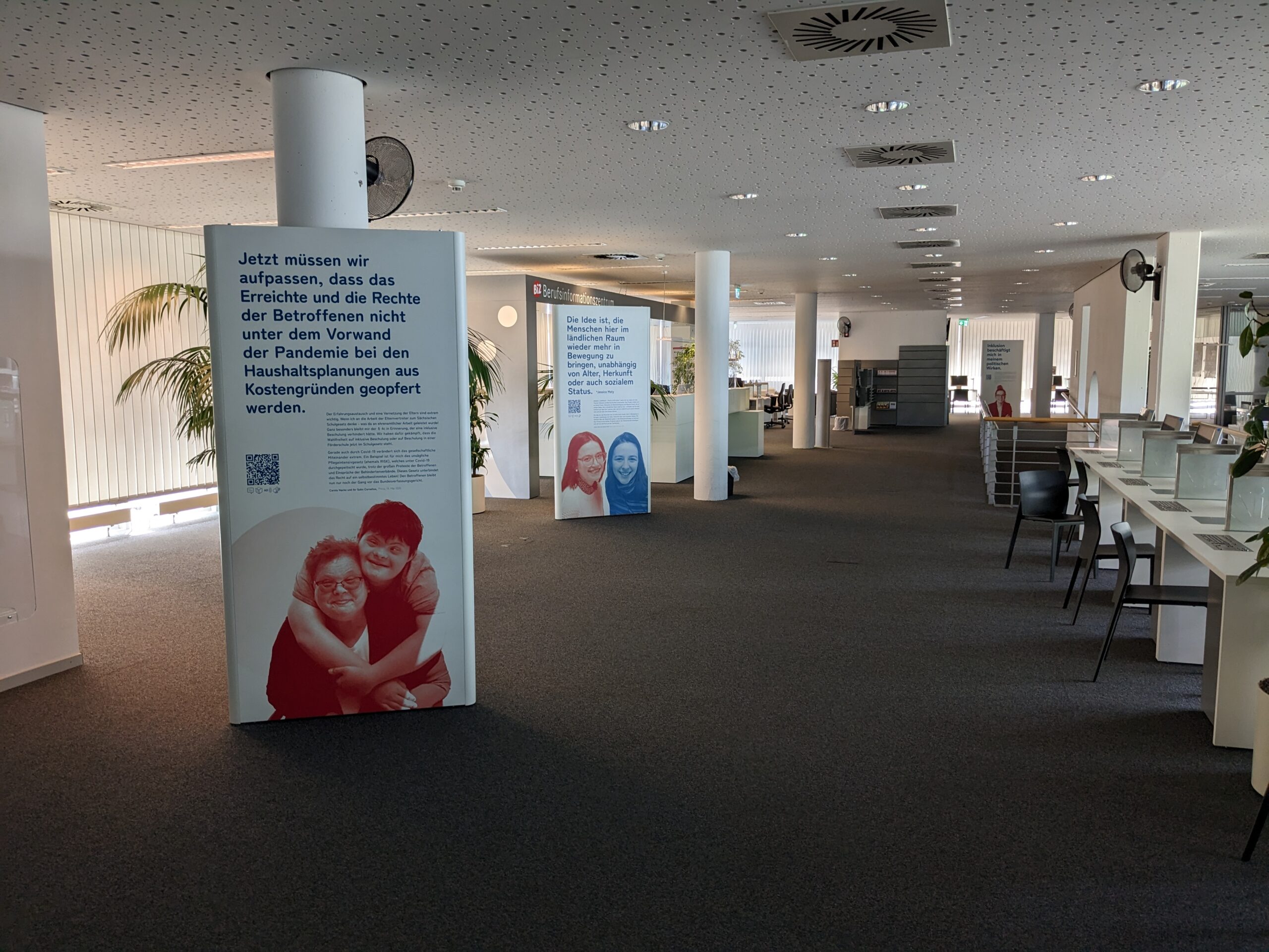 Featured image for “Sommerstation der Ausstellung im Jobcenter Leipzig”